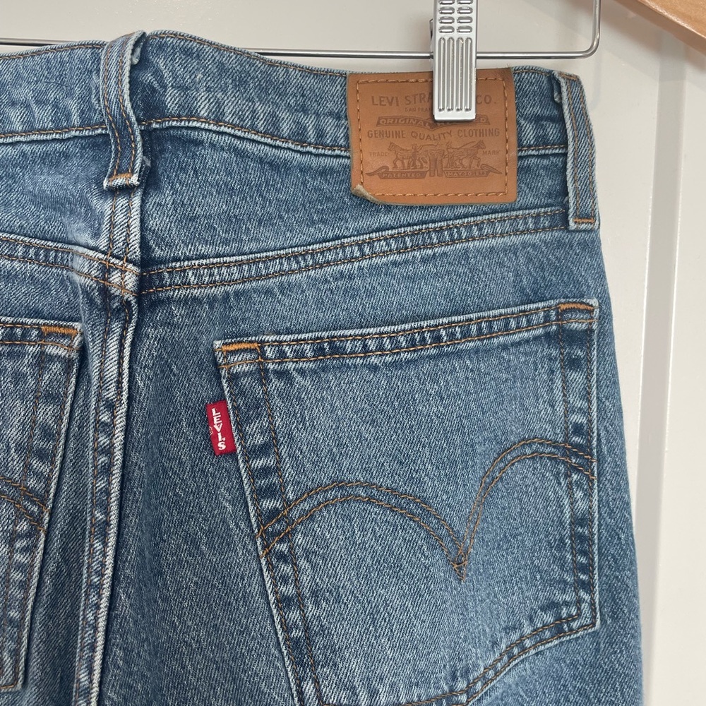 Levi's Wedgie Fit Light Blue Jeans